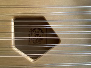 Songbird Dulcimers 『Phoebe Chromatic』