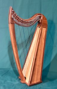 ストーニーエンド社ハープの取り扱い開始！